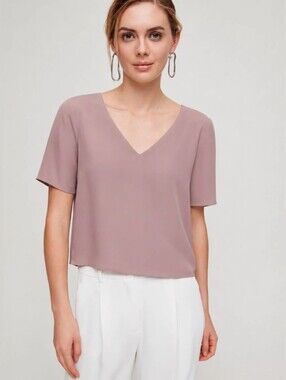 Aritzia Babaton Randy Blouse Short Sleeve V-Neck Blouse - Mauve Small